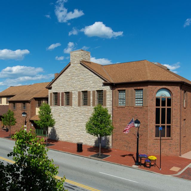 Montgomery Inn Montgomery Rd. (Priority Seating) Mis à jour en 2024