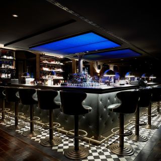 bar noir