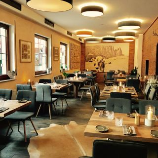 Oxery Restaurant & Grill - Neo Hotel Linde