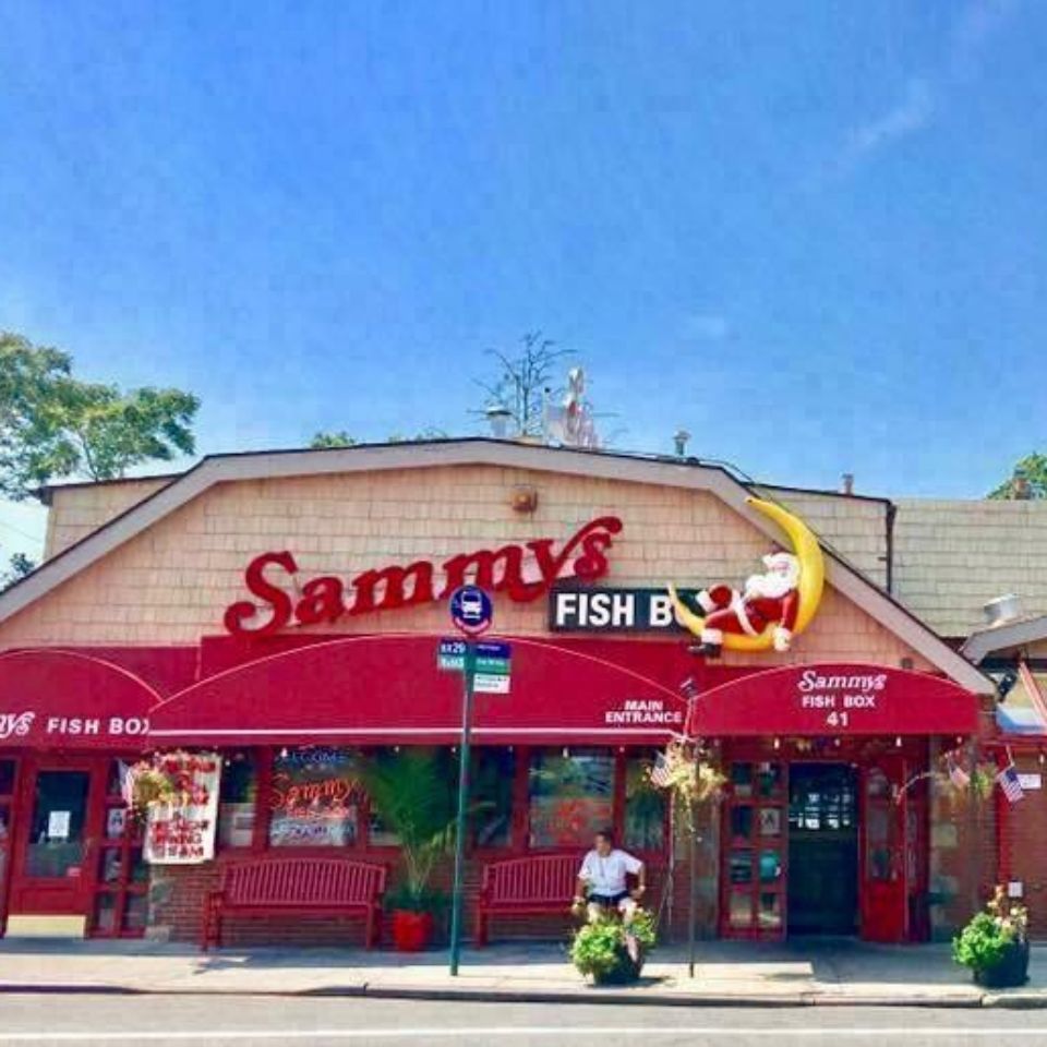Sammy's Fish Box Restaurant - Bronx, NY