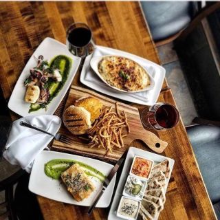 Underhill Cafe &grill