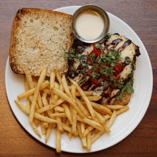 The Kingfish Grill Hilton Baton Rouge Capitol Center Updated 2024