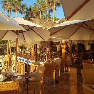 7 Seas Seafood Grille