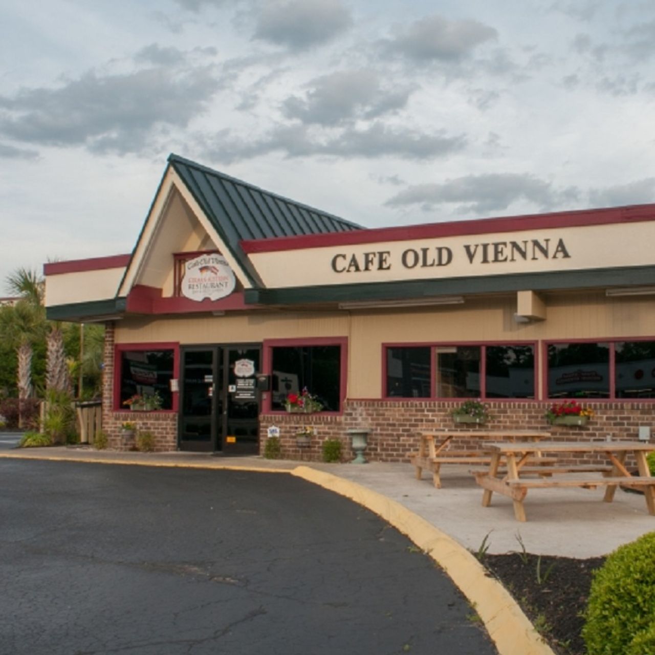 CAFE OLD VIENNA, Myrtle Beach - Photos & Restaurant Reviews - Order Online  Food Delivery - Tripadvisor