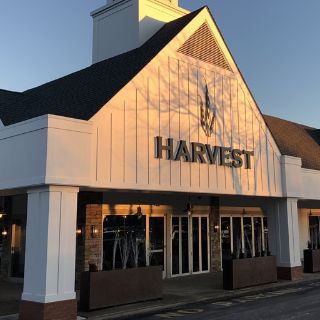 Harvest Seasonal Grill & Wine Bar – Newtown