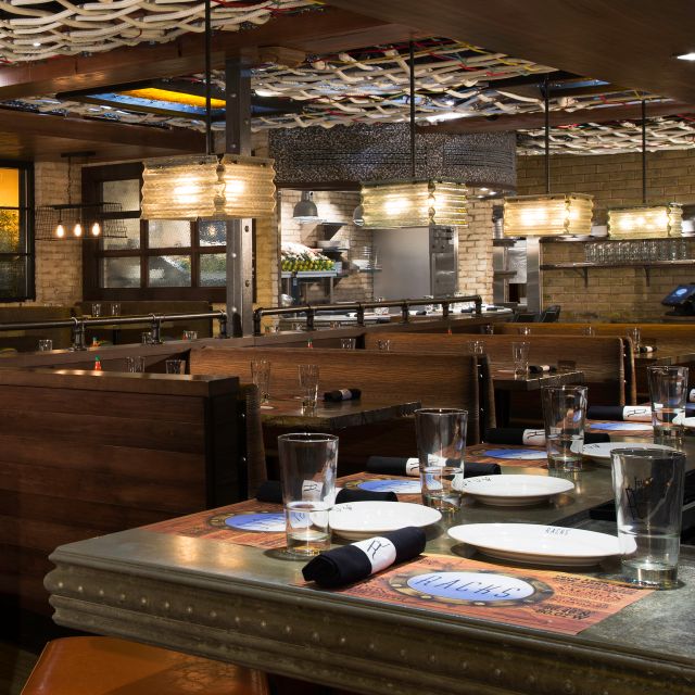 Racks Fish House and Oyster Bar Updated 2024, Seafood Restaurant in