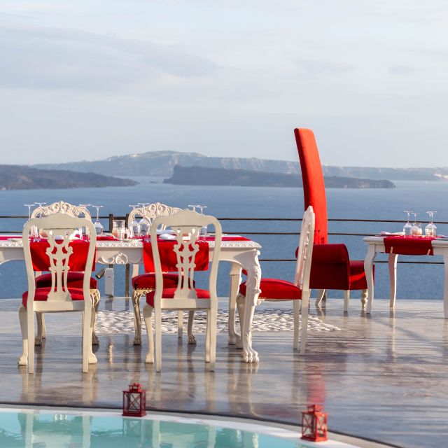 Lauda Restaurant Oia Updated 2024, Greek Restaurant in Santorini