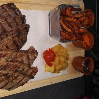 B.eat Street Picanharia