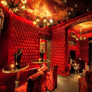 Crazy Bear - Clubhouse