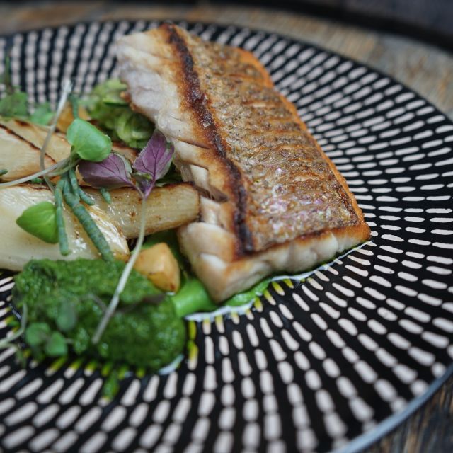 Redsalt Restaurant Crowne Plaza Hunter Valley Lovedale Au Nsw Opentable