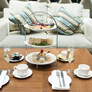 Afternoon Tea at the Holiday Inn London Kensington High St