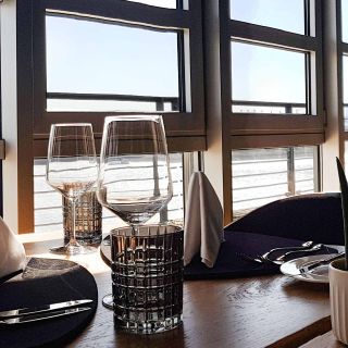 GINN Restaurant & Bar Hamburg Elbspeicher