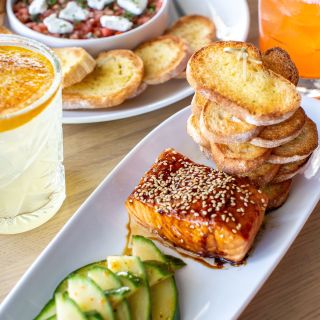 Moxie's Grill & Bar - Houston