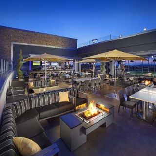 Sky Bar at Yotel Boston