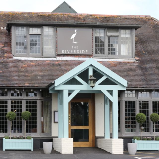 The Riverside Bournemouth Updated 2024, British Restaurant in Bournemouth, Dorset