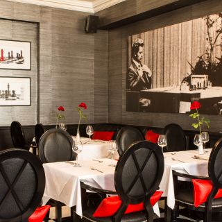 CheckMate Bar, Lounge and Restaurant