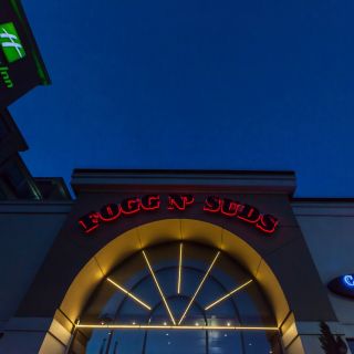 Fogg N' Suds Restaurant & Beer Bar