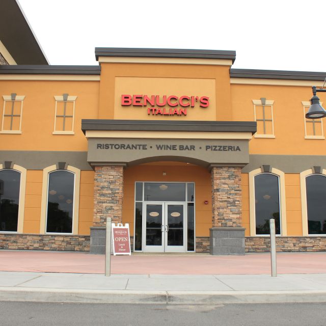 Permanently Closed Benucci S Grc Restaurant Greece Ny