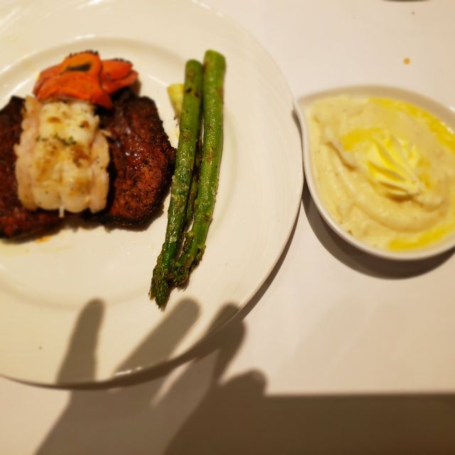 19 Steak and Seafood at Belterra Casino Resort Restaurant - Florence, IN | OpenTable