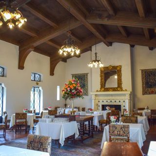 Julia's Restaurant