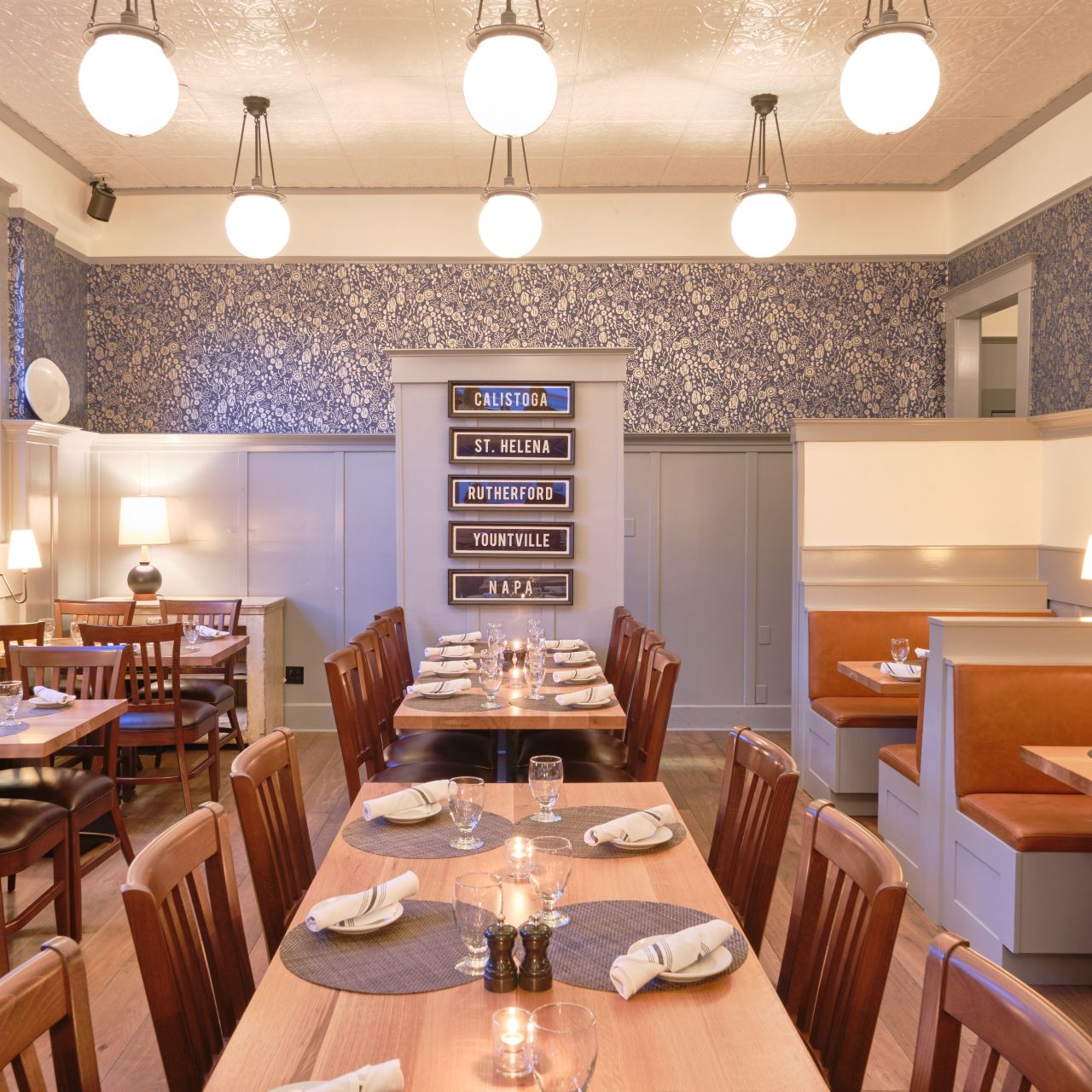 Calistoga Inn Restaurant Brewery Calistoga Ca Opentable