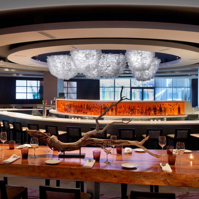 Restaurante Six Resto Lounge Montréal, QC OpenTable