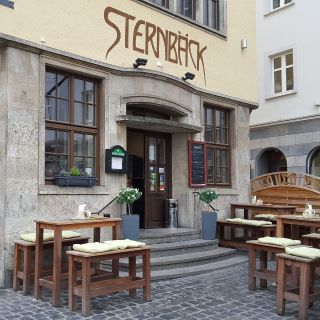 Sternbäck