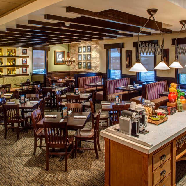 Carrabbas Italian Grill - Centreville Restaurant - Centreville Va Opentable