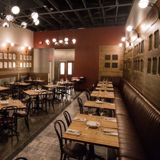 Et Voila! Bistro