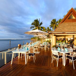 Wet Edge – Sheraton Fiji Resort