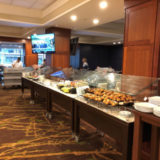 Side Bar Grille - Sheraton Boston