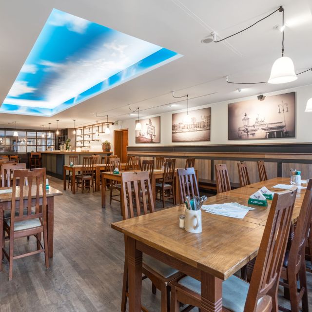 Hopfingerbrau Am Brandenburger Tor Restaurant Berlin Opentable