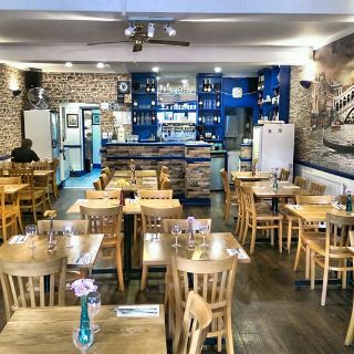 Cafe Venice