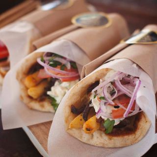 10 Greek Plates