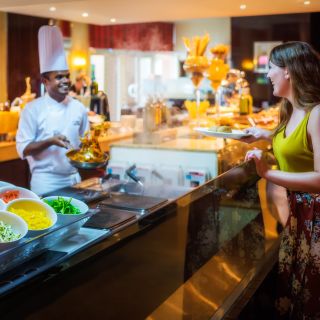 Horizon Restaurant- Khalidiya Palace Rayhaan
