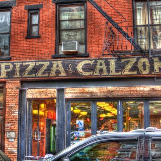 The House of Pizza & Calzone