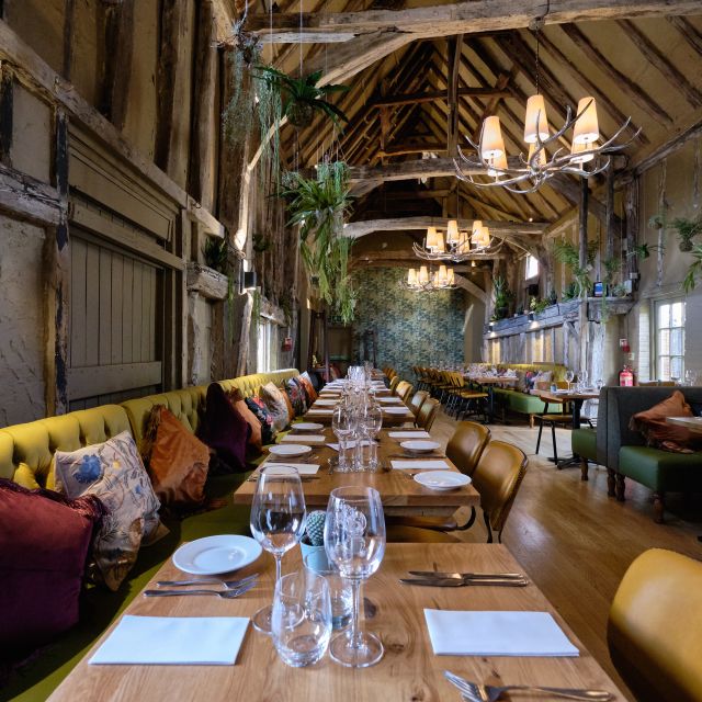 The Eight Bells Restaurant Saffron Walden Es Opentable The Eight Bells Restaurant Saffron, Saffron Walden Round Table