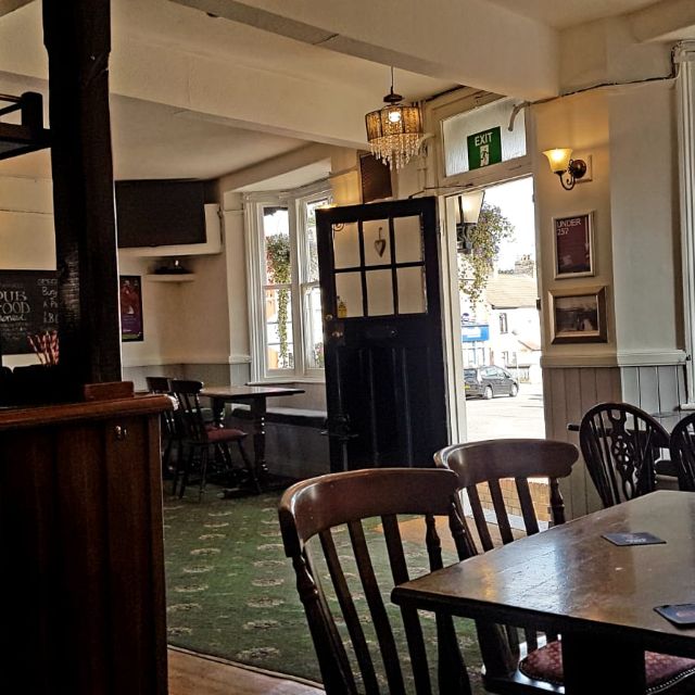 Restaurant The Estcourt Arms Watford - Watford, , Hertfordshire | OpenTable