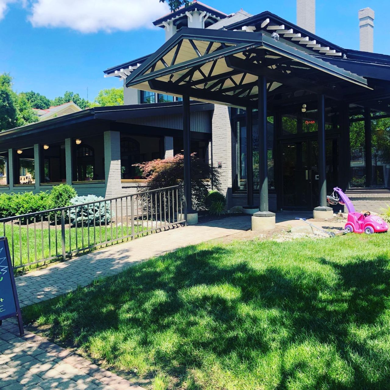 Station Family BBQ Restaurant Cincinnati, OH OpenTable atelieryuwa