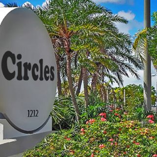 Circles Waterfront Restaraunt