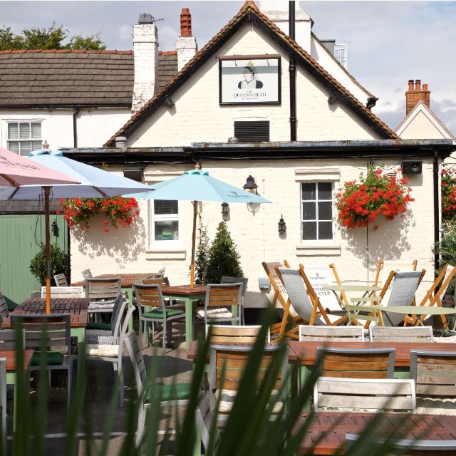 The Queens Head - Weybridge Restaurant - Weybridge, , Surrey | OpenTable