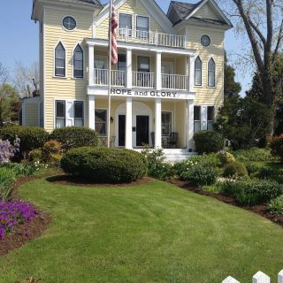 The Dining Hall of The Hope and Glory Inn