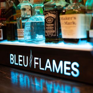 Bleu Flames