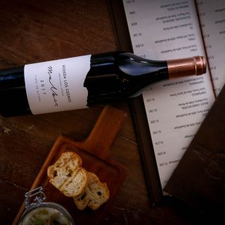 The Wine Bar by Romeo y Julieta
