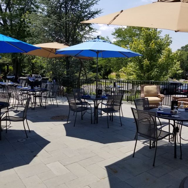 The Manor At Silo Falls Restaurant Brookeville Md Opentable