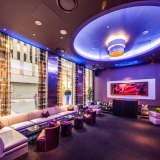 48 Lounge