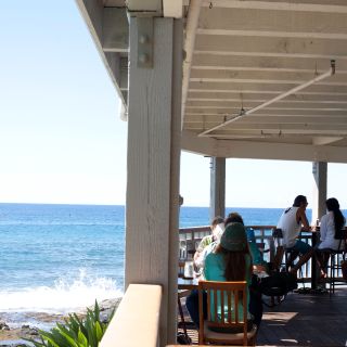 Papa Kona Restaurant & Bar