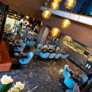 Lavish Bar & Grill