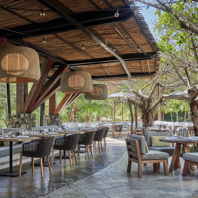 Bahia - Four Seasons Costa Rica Restaurant - Peninsula Papagayo ...