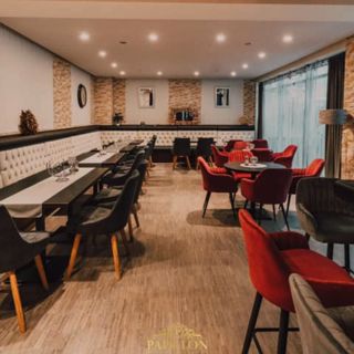 The Papillon - Restaurant & Cocktailbar